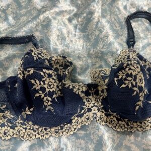NWOT WACOAL BRA